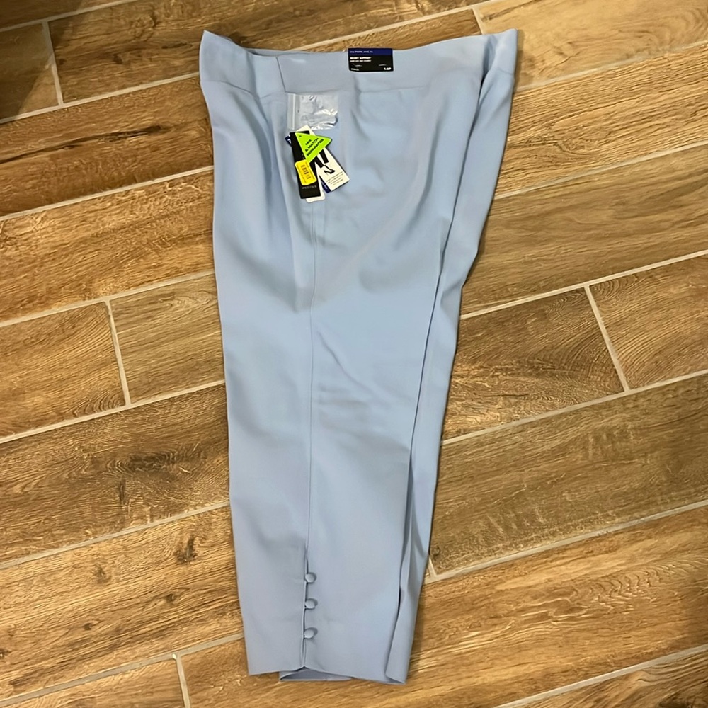 Investments light blue Secret Support trousers, look one size smaller!